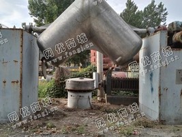 出售一台二手3立方V型混合机