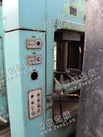 出售两台二手Y71-100A塑料制品液压机