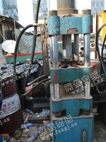 出售一台二手YJ630液压成型机