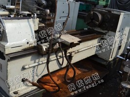 出售一台二手CA6140车床