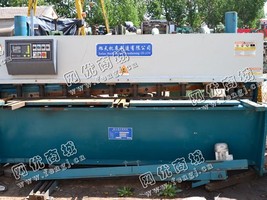 出售一台二手QC11Y-4*2500液压闸式剪板机