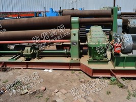 出售一台二手W11-25X2500三辊卷板机