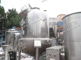 出售一台二手0.3立方真空浓缩罐