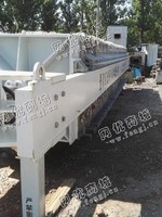 出售一台二手XMY250/1250-UB厢式压滤机