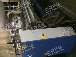 出售10台二手丰田610双喷踏盘喷气织机