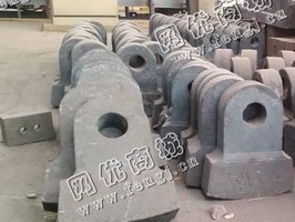 废旧Mn13衬板锤头上门回收
