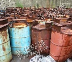 各种废旧油桶回收