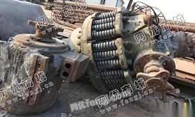 出售一台二手900圆锥破碎机