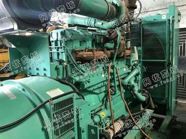 出售康明斯600KW发电机组