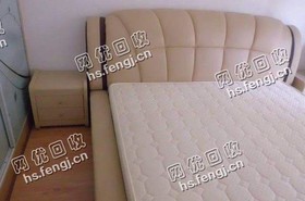 开福区四方坪街道老谭二手皮床回收