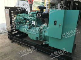 出售康明斯发电机组120KW