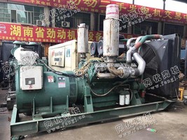 出售南通发电机组726KW