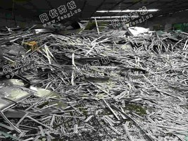 成都地区出售150吨冷板下脚料