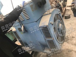 出售三台兰电160KW发电机