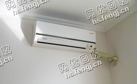 美的1.5p空调回收