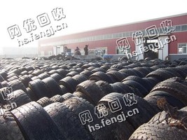 900-1200的大货车钢丝胎回收