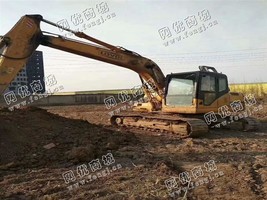 出售一台雷沃150-7二手挖掘机