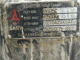 出售一台12年的三一425C二手挖掘机