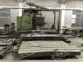 出售1台TX6213A-X6Y2.5数显落地铣镗床