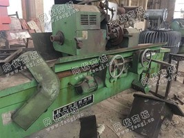 出售1台MQ8260曲轴磨床
