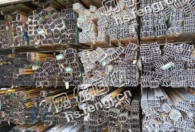 长沙县榔梨街道老彭废旧铝合金门窗回收