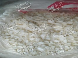 采购PE大白壶低压破碎料