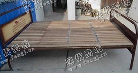 废铁床架子回收