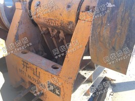 出售一台二手冠重350*750颚式破碎机