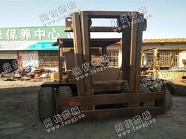 出售一台二手大连6T叉车