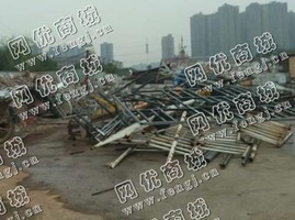 雨花区劳动东路附近废铁护栏回收