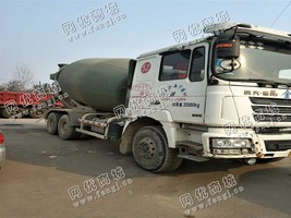 出售一台二手德龙14方搅拌车