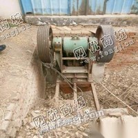 出售一台二手250*400鄂式破碎机