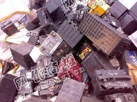 河南新乡地区电动车电瓶回收