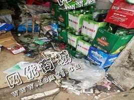 开福区湘雅路街道老谢啤酒瓶回收