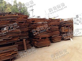 处理边角料，一级炉料600吨