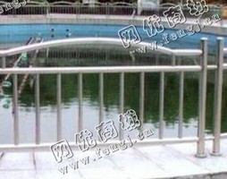 望城区枫林西路不锈钢栏杆回收