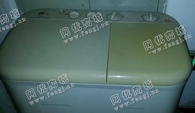 老式半自动洗衣机回收