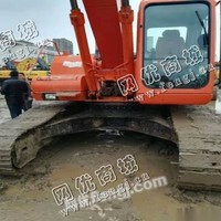 出售一台二手斗山225-7挖掘机