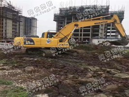 出售一台二手小松200-7挖掘机