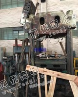 出售1台二手160吨平板硫化机