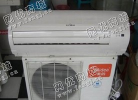 旧双扇挂壁式空调