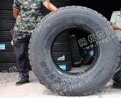 荆洲地区900以上大钢丝胎回收