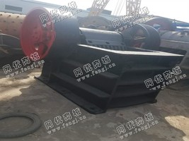 出售小69破碎机1台