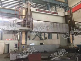 出售一台二手齐二8M数控立车