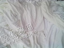 白色涤棉针织边角料回收
