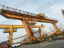 出售一套二手L型30吨跨度30米龙门吊