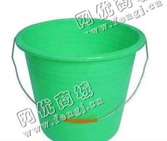 废旧塑料水桶回收