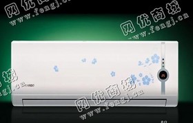 老左12年格力挂式1.5P空调回收