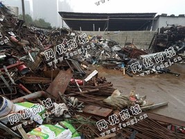 望城区月亮岛街道老周旧钢筋回收