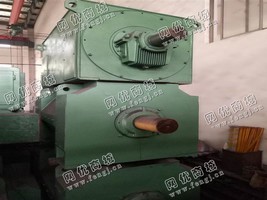 出售一台上海Z560-3B/800KW/660V直流电动机